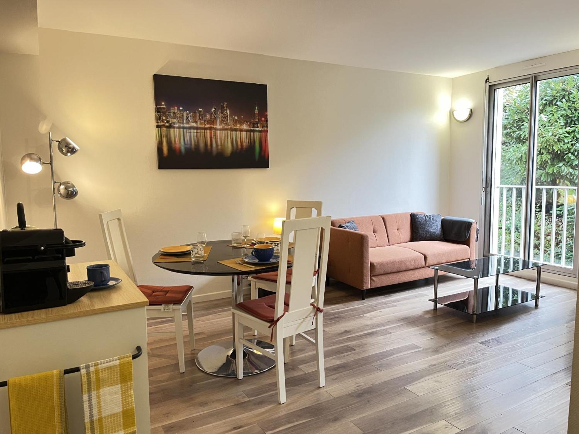 Appartement L'horizon - Parking - Wi-fi - 2 Pers Le Mans